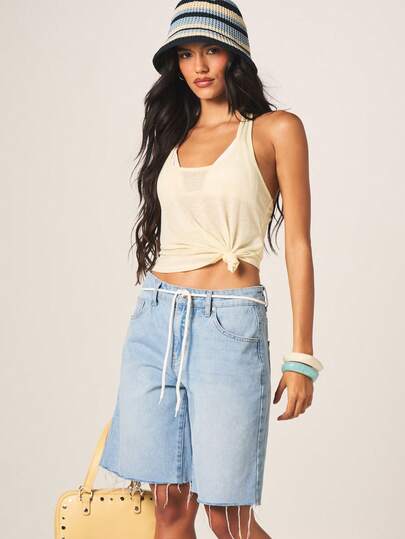 MISSGUIDED 女士长款低腰百慕大牛仔短裤，腰部抽绳设计，休闲夏季宽松版型，浅蓝色毛边裤脚