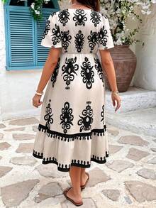 SHEIN Maternity Contrast Color Print V-Neck Short Sleeve Dress - Apricot - View 2