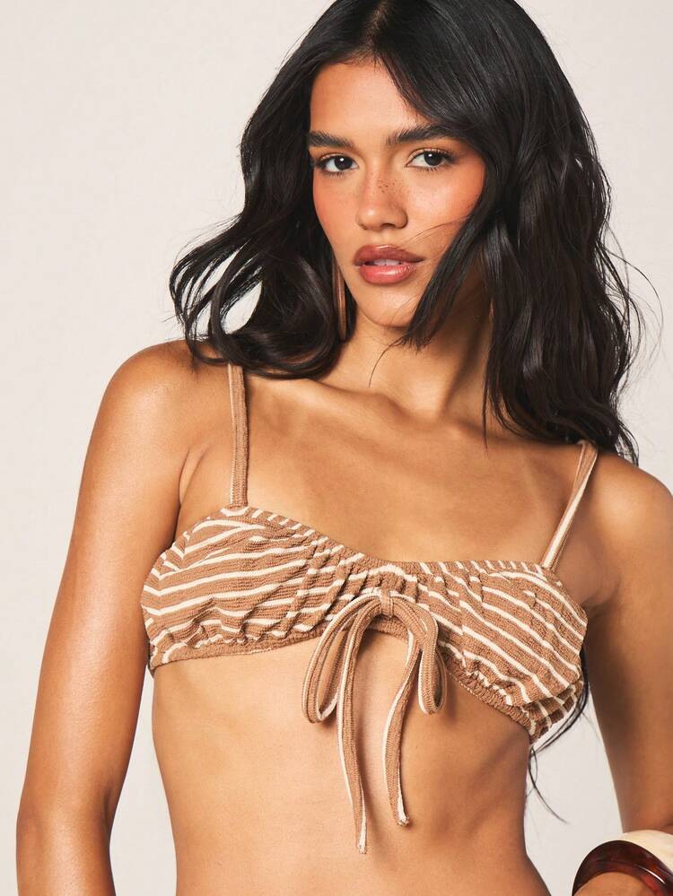 MISSGUIDED Knitted Horizontal Striped Bralette Top And High Rise Shorts Two Piece Coordinated Set Summer Beach Vacation Lounge Wear Casual