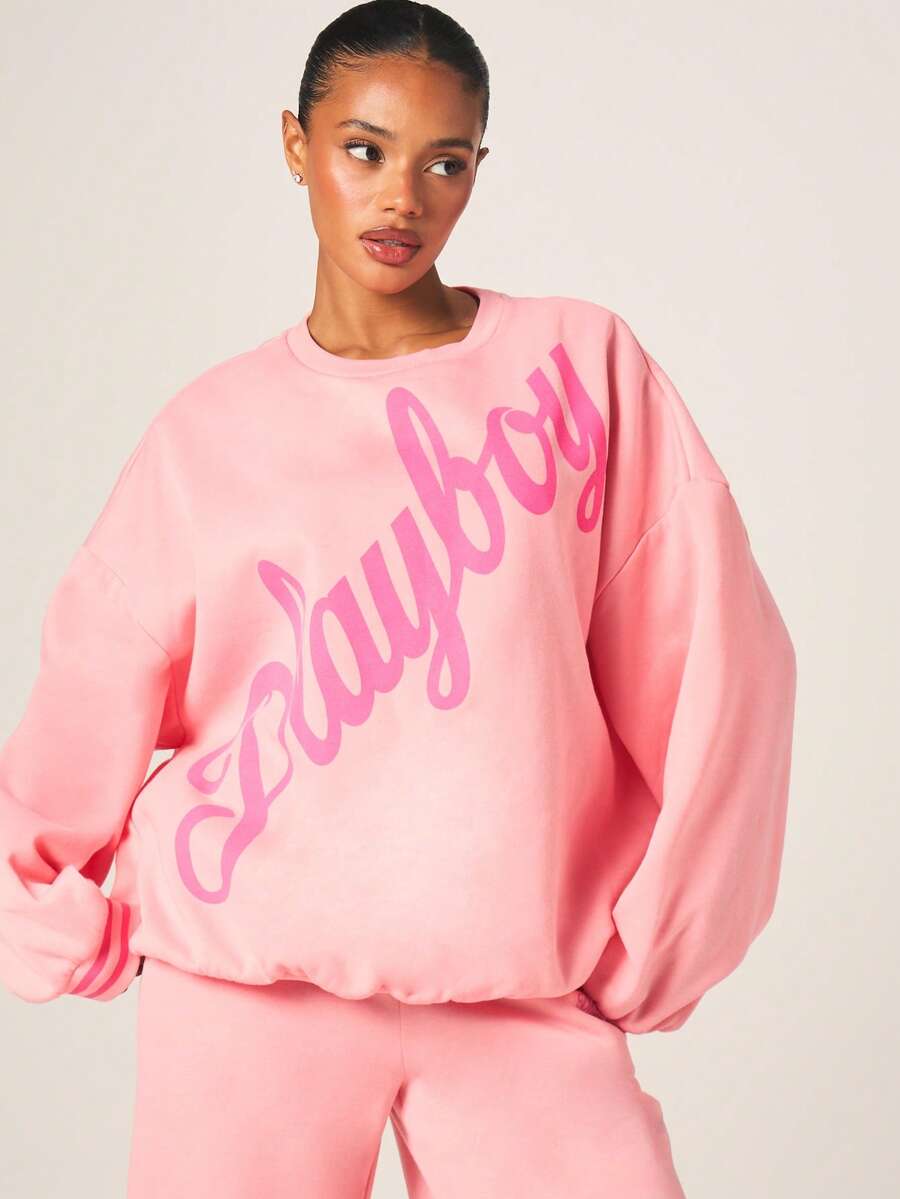 Missguided x Playboy Oversized Pink Graphic Sweatshirt With Script Print Long Sleeve Crew Neck Pullover Fashion Casual Relaxed Fit - Coral Pink - View 1