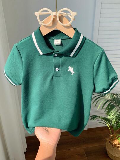 SHEIN 1 pieza Camisa polo de manga corta con cuello colegial y gráfico tejida ajustada para niños pequeños, adecuada para uso diario, escuela, salidas, deportes, primavera/verano