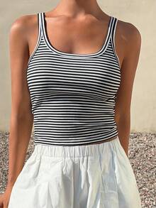 DAZY Top ajustado de tirantes con cuello cuadrado y estampado de rayas para mujer, ideal para el verano - Negro - Ver 5