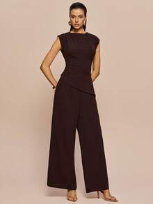 Olia Maree Olia Maree 2件套 女士纯色纹理褶皱圆领无袖上衣 - 棕色 - 查看 5