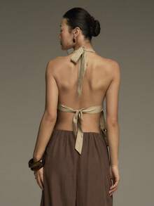 COSMINA 女士优雅深V领系带串珠上衣，适合春季、约会、情人节、新年、婚礼宾客、派对等场合。 - 卡其色 - 查看 2