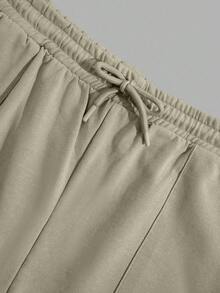 RueChic Men Patched Pocket Detail Regular Short - Beige - View 4