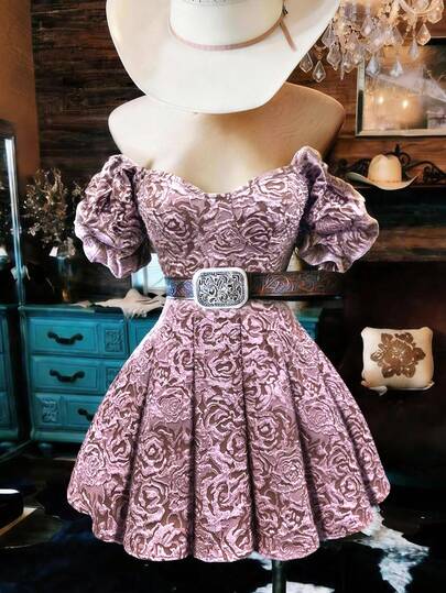 Franclia 女士浪漫度假短裙，3D立体花卉纹理面料，褶裥下摆，适合假日音乐节，泡泡袖修身A字裙，露肩设计，适合春夏通勤、日常穿着、冬季穿着、参加派对、海滩度假、约会、毕业典礼、商务办公、都市教师制服、圣诞新年装扮，浪漫连衣裙，玫瑰连衣裙