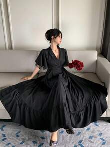 DAZY Đầm hè tay ngắn xếp ly phối họa tiết eo, cổ choàng dành cho nữ. - màu đen - Xem 6