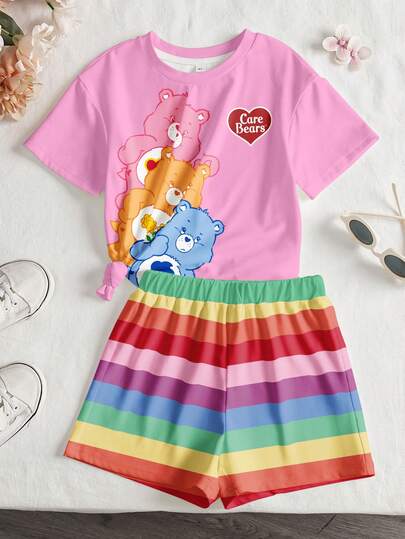 SHEIN X Care Bears Conjunto de camiseta de manga corta con cuello redondo y pantalones cortos con estampado colorido para niñas jóvenes