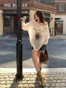 DAZY Women's Oblique Shoulder Korean Style Mesh Long Sleeve Printed Blouse - White - View 2