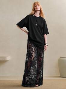 Arave 女士优雅两件套：圆领T恤和蕾丝吊带背心 - 黑色 - 查看 2