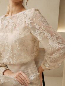 Anewsta 春秋季银灰色法式优雅圆领收腰蕾丝灯笼袖高腰中长连衣裙，尽显女性魅力 - 銀色 - 查看 6