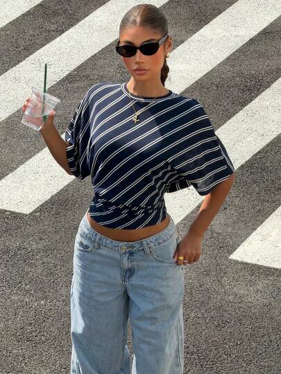 Muchica Women's Round Neck Striped Casual Versatile Daily Wear Long Sleeve T-Shirt Striped Tops Streetwear Women Outfits Vintage T Shirts Women Nautical Clothing For Women