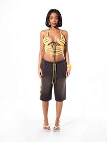 SUMWON WOMEN 黄色镂空露背吊带背心，饰有流苏绑带细节，正面系带针织面料，适合夏季节日、海滩度假等场合，露背设计。 - 彩色 - 查看 3