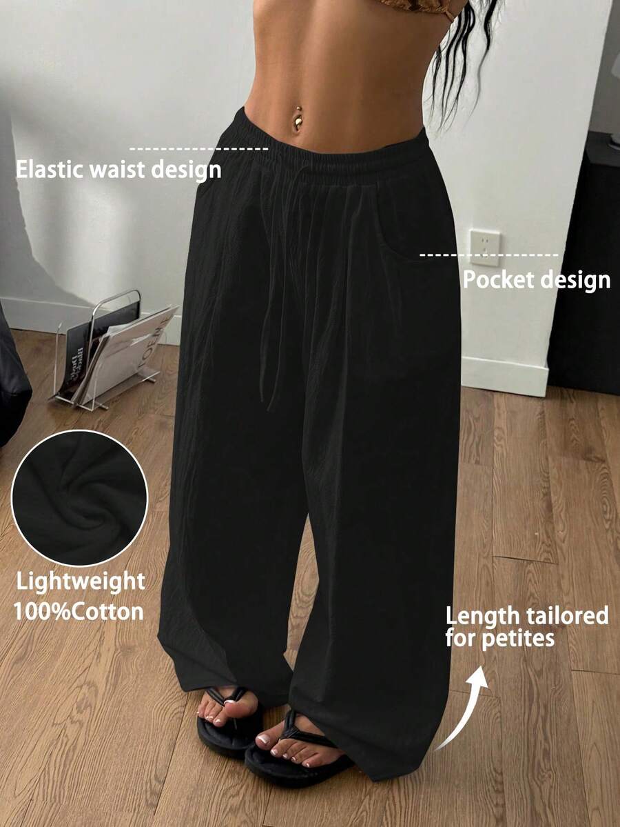 SHEIN Coolane Petite 女士小码夏季外出街头风复古休闲度假装运动棉舒适抽绳弹力腰带舒适运动黑色宽松中腰直筒裤小码版型中腰裤适合娇小身材 - 黑色 - 查看 1