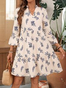 EMERY ROSE Women's Tropical Plant Pattern Flare Sleeve Casual Dress - Blue and White - View 1