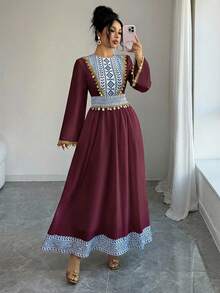 Women's Printed & Sequin Patchwork Round Neck Long Sleeve Arabic Style Dress - Burgundy - View 2