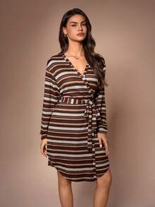 Lazeform Fashionable Jacquard Asymmetrical Striped Casual Loungewear Robe - Multicolor - View 10