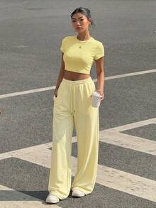 SHEIN EZwear Women's Cream Crew Neck Short Sleeve Top And Pants 2 Pieces Set, Minimalist Style - Yellow - View 4