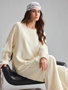 Ontre 2026 New Early Spring Pink Crinkle Satin Elastic Waist Women's Skirt, Suitable For Modern Urban Party, Back To School Season, Wedding, Casual Minimalist Fashion Daily Wear, Bohemian Style, Vacation, Festival, Spring - Apricot - View 2