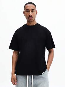 SUMWON 男士黑色宽松圆领短袖纯棉T恤，休闲街头风基础款，春夏日常舒适版型上衣 - 黑色 - 查看 4