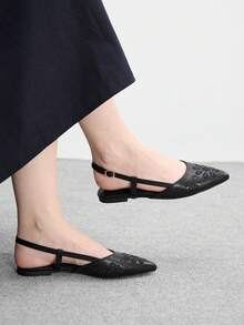 CUCCOO BIZCHIC Nuevos zapatos planos de tacón con bordado negro, zapatos planos de punta puntiaguda y sin talón de moda para mujer - Negro - Ver 1