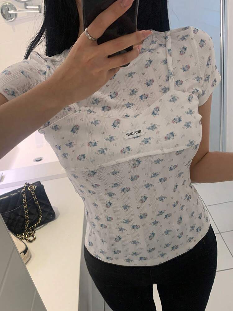 Ditsy Floral Fitted Elastic Short Sleeve Casual Vacation Summer Top For Women
