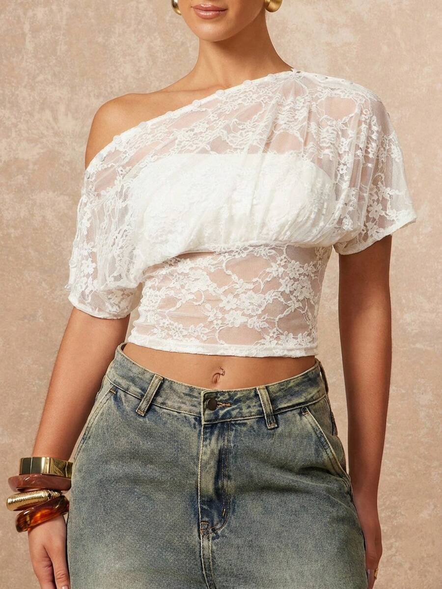 Lumalex 女士浪漫花卉蕾丝不对称短袖露脐时尚上衣，适合派对、秋冬时尚、优雅休闲、秋季时尚、周末、魅力四射、春秋季工作装、婚礼、节日、假期、生日、情人节、海滩度假等场合。 - 白色 - 查看 1