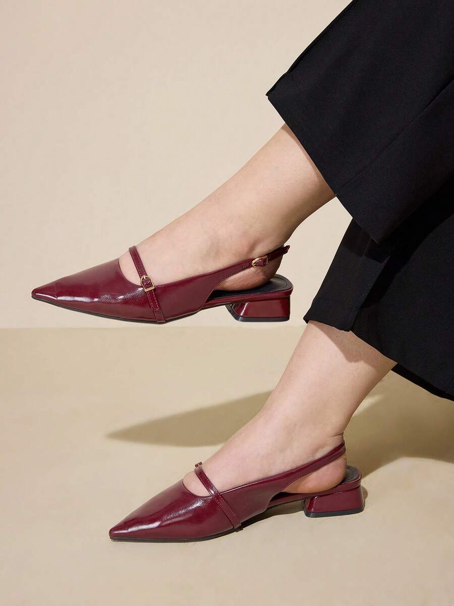 CUCCOO CURVES Women's Fashion Versatile Commuter Wide Fit Flats - Red - View 1