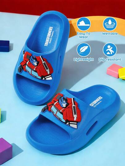 Transformers X SHEIN Pantuflas azules de niño con diseño de dibujos animados, adecuadas para niños pequeños y niños, de secado rápido, ligeras y duraderas de material EVA, se pueden usar tanto en interiores como en exteriores, apropiadas para familias, baños, parques infantiles, piscinas, playas y otros lugares.
