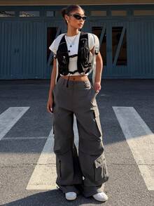 Muchica Quần cargo nữ màu xám đậm dáng rộng, chất liệu dệt kim, có túi nắp, thích hợp cho mùa hè. - Xám - Xem 4