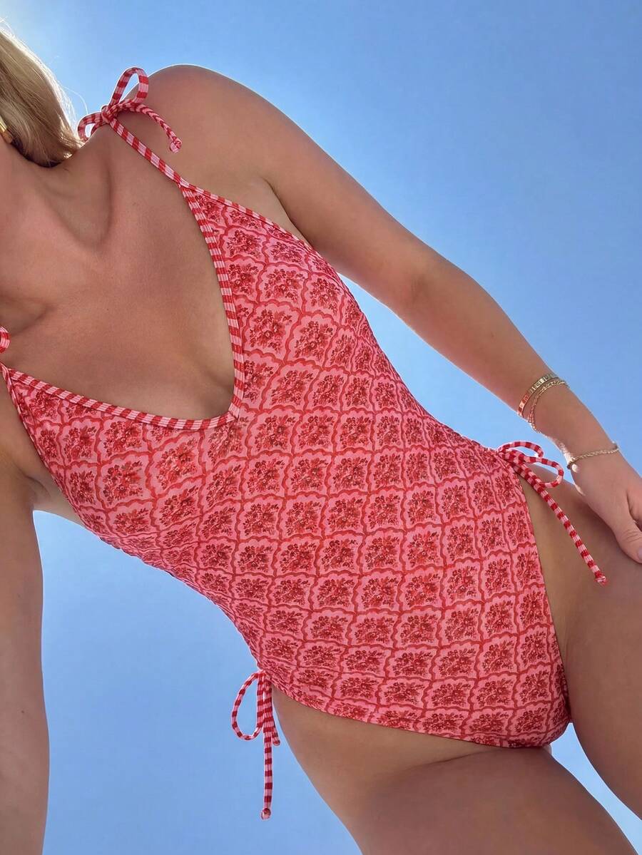 Swim Mod 女士夏季度假沙滩印花侧抽绳吊带连体泳衣 - 彩色 - 查看 1