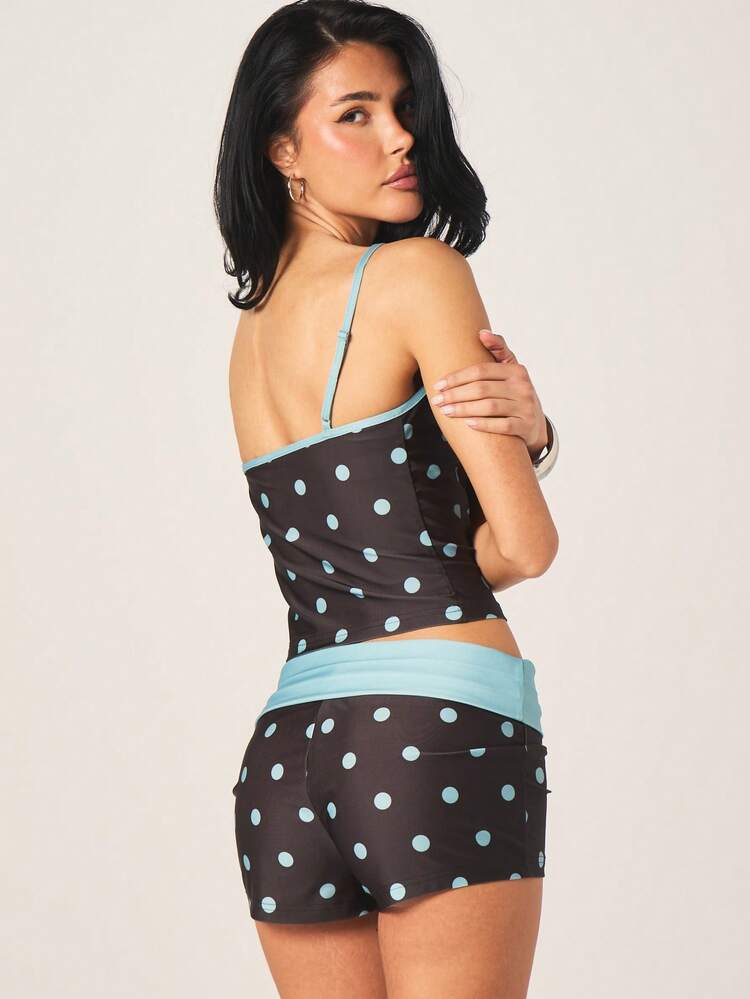 MISSGUIDED Women's High Waist Polka Dot Hot Pants Summer Fashion Fitted Shorts With Contrast Trim Casual Vintage Retro Style Mini Length Bottom