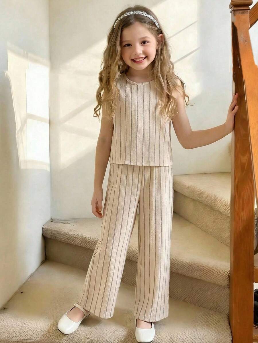 SHEIN Nova Glow 少女度假休闲条纹无袖上衣和直筒裤套装 - 白色 - 查看 1