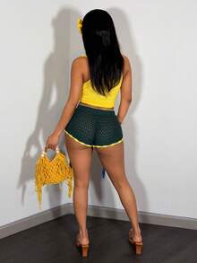 Slaydiva 早春新款，春夏音乐节，情人节，复活节休闲简约基础款Y2K街头甜美畅销款，日常约会，辣妹风，性感运动风，休闲度假圆领无袖LA英式羊毛上衣，黄色背心+超短裤，迷你裤，流苏装饰，星形钩针图案，深绿色短裤，女士毛衣套装 -A - 彩色 - 查看 5