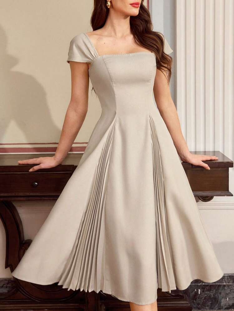 champagne vintage dress Vintamour Elegant Women's With Pockets,Pleated Wide Straps Square Neck Summer Dining Long Dress For Party Wedding Guest,Spring Outfit Dress's Size:4XL Black and White Off-the-Shoulder long summer dresses for ladies 40 Waist (in) 23 Satin