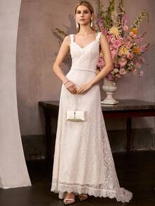 MOTF Soiréza WOMEN SWEETHEART NECK LACE GOWN WITH BACK CROSS STRAPS, FLORAL LACE ACCENTS, A-LINE FLOWING SKIRT WITH TRAIN & SHEER LIGHTWEIGHT FABRIC , IDEAL FOR WEDDINGS, GALA DINNERS, CELEBRATIONS & FORMAL PARTIES - Apricot - View 6