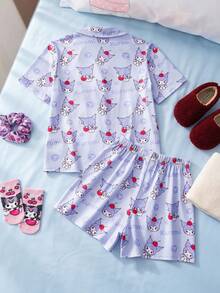 HELLO KITTY AND FRIENDS | SHEIN Conjunto de pijama con top de manga corta y pantalones cortos con estampado de dibujos animados para niña preadolescente - Púrpura malva - Ver 2