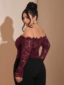 SHEIN BAE 大码女式玫瑰木色短款蕾丝长袖露肩性感透视镂空露肩长袖上衣，酒红色，秋冬叠穿，圣诞节，情人节，女士情人节礼物 - 紅木色 - 查看 2