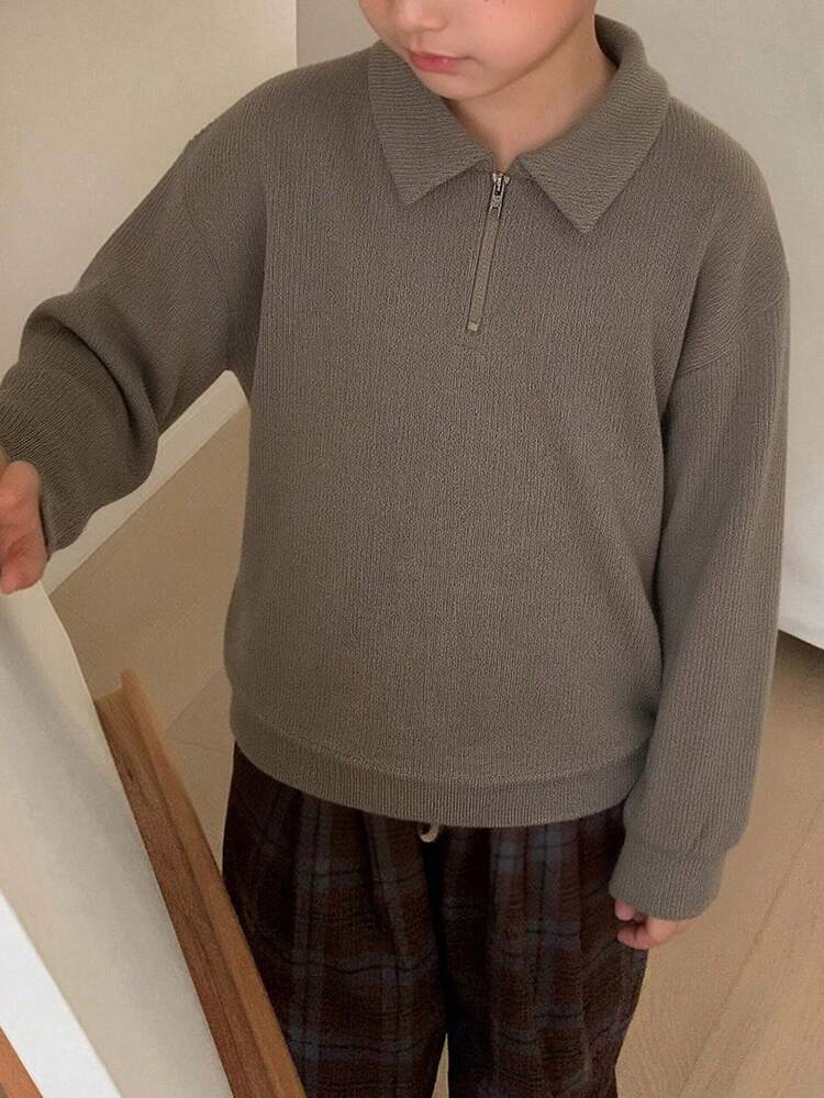 Young Boy Solid Color Zip Collar Drop Shoulder Long Sleeve Casual T-Shirt