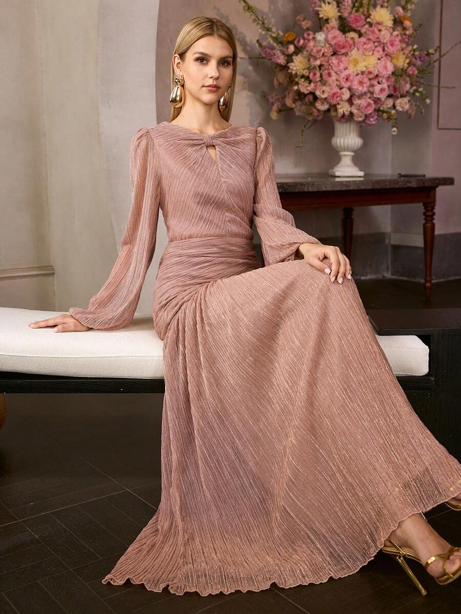 MOTF Soiréza 优雅长袖灯笼袖超长派对礼服，领口镂空设计，独特的不对称露背设计——采用特殊闪光面料，修身剪裁，适合秋冬季正式场合和晚宴（搭配细带高跟鞋和吸睛珠宝，完美！）