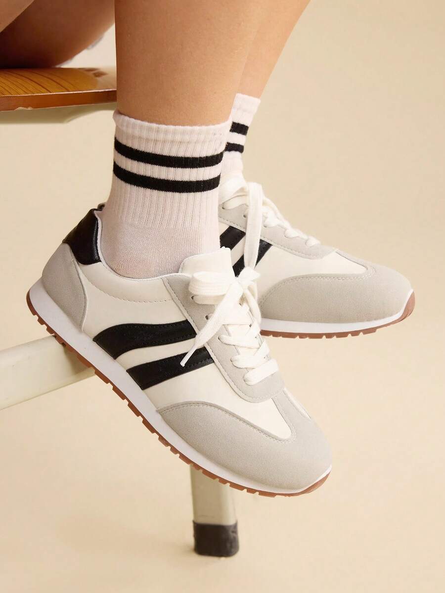 CUCCOO EASI 女士休闲运动鞋 - 黑與白 - 查看 1