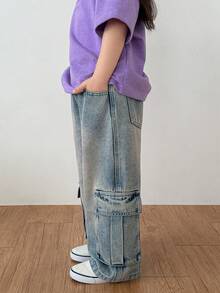 DAZY Young Girls Loose Cargo Pocket Korean Style Jeans - Blue - View 3