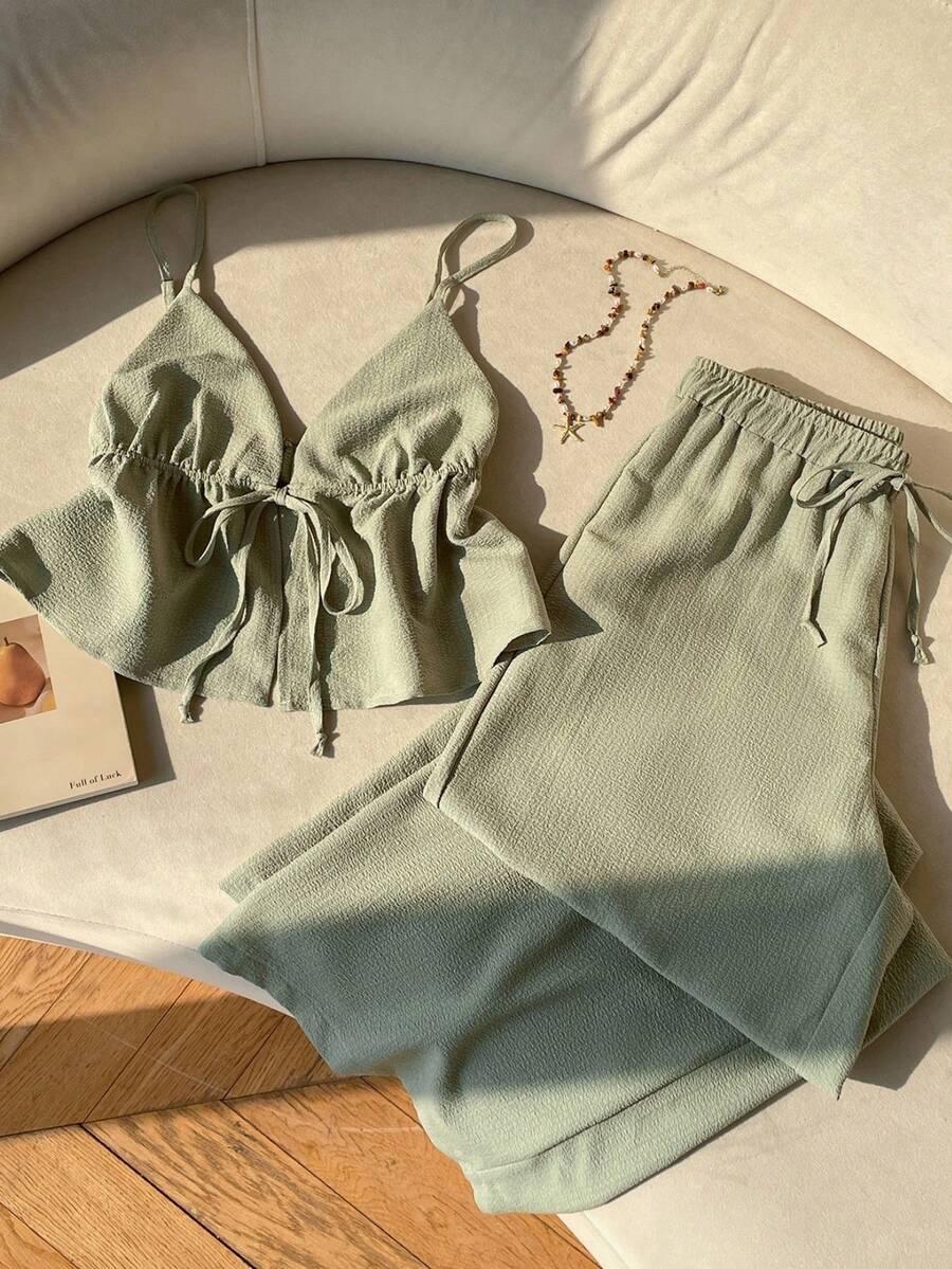 SHEIN EZwear Bộ 2 món gồm áo hai dây và quần dài dệt màu xanh lá cây dành cho nữ. - màu xanh lá - Xem 1
