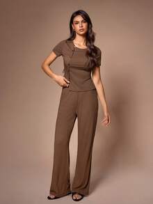 Lazeform 2 Stücke Damen Lässig Loungewear Set, einfarbiges geripptes asymmetrisches Kurzarm T-Shirt und gerade Hose - Kaffeebraun - Übersicht 5