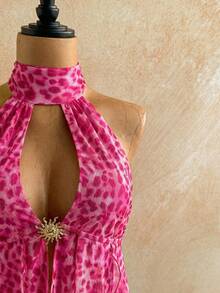 Soleia Women's Vacation Sexy Leopard Print Bowknot Tie Strap Backless Halter Top, Beach Holiday - Hot Pink - View 4