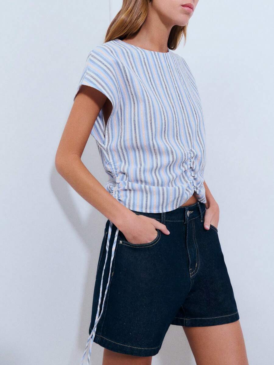 Nöista Boxy, Loose Fit Top In Blue And White Vertical Stripes. - Blue - View 1