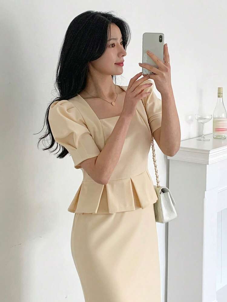 Women's Square Neck Waist Gathered A-Line Short Sleeve Mid-Length Dress