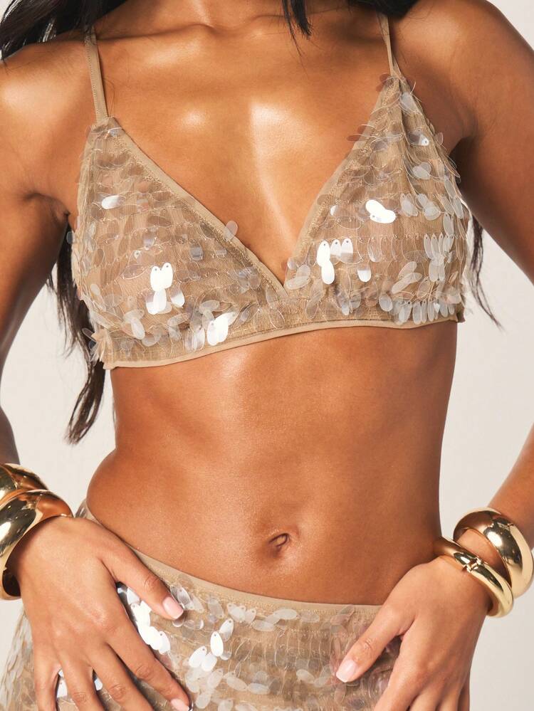 MISSGUIDED Crop Fit Sequin Bralette Top And Maxi Skirt Co-Ord Set Shimmering Party Bodycon Fitted V Neck Sleeveless Formal Evening Two Piece Outfit