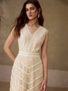 MOTF PREMIUM SUMMER CONTRAST LACE V-NECK DRESS, ELEGANT HIGH-END CINCHED WAIST LUXURY FASHION LACE DRESS FOR WOMEN - Apricot - View 4