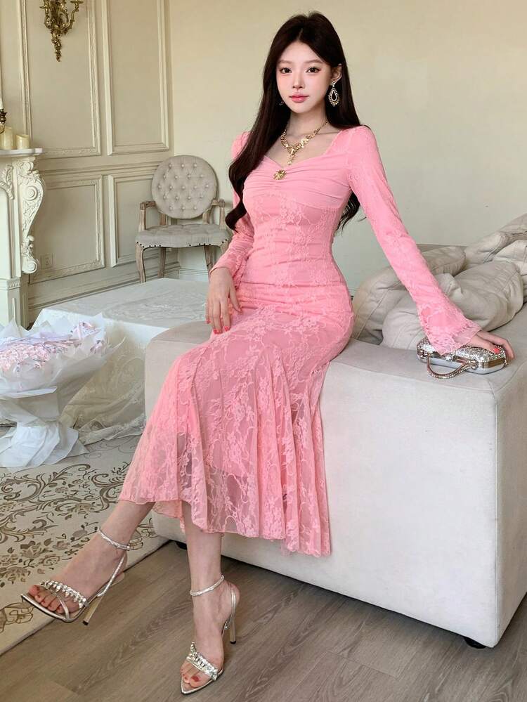 Spring & Summer Pink Textured Lace Dress, Elegant For Valentine's Day, Wedding, Party, Banquet, Fashion Event, Slim Fit Mermaid Hem Midi Dress With Ruffle Sleeve
